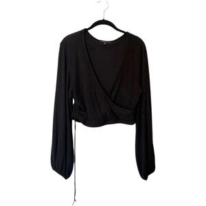 Love Tree | Black V-Neck Cropped Sweater Top | L